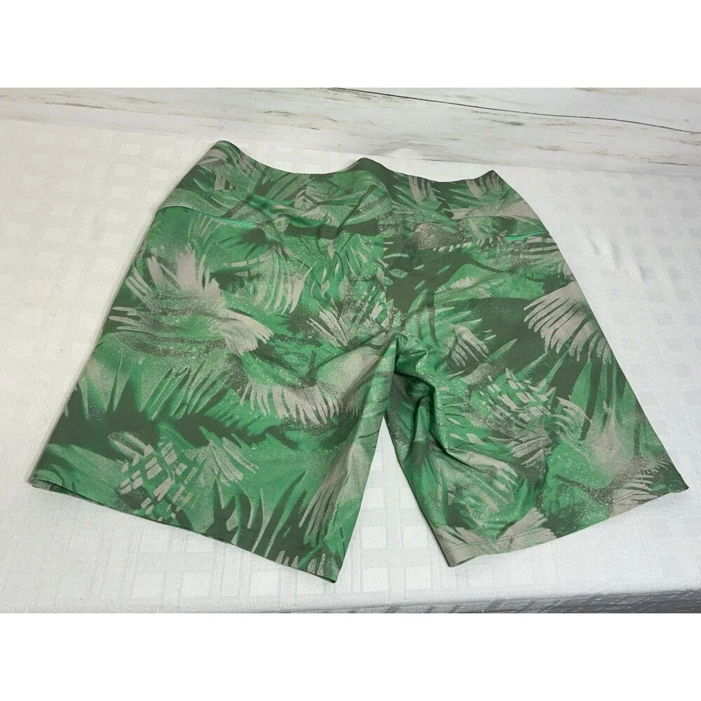 Lululemon Current State Board Short Green Floral Linerless 9.5” Inseam Men’s 33